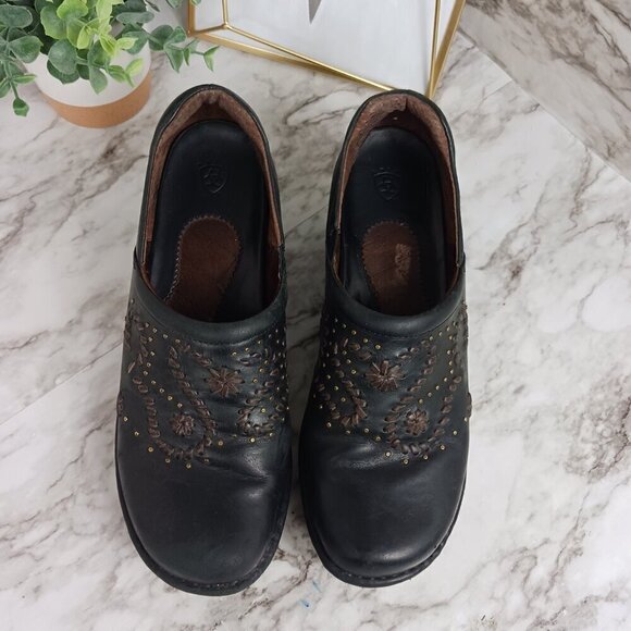 ARIAT Strathmore Studded Clogs Black Leather slip-on Platform size 9.5 women's - Picture 2 of 9